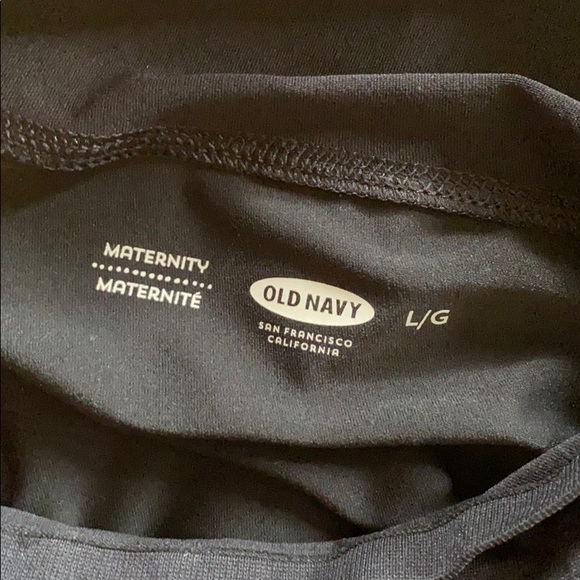 Old navy maternity workout pants - Picture 3 of 4